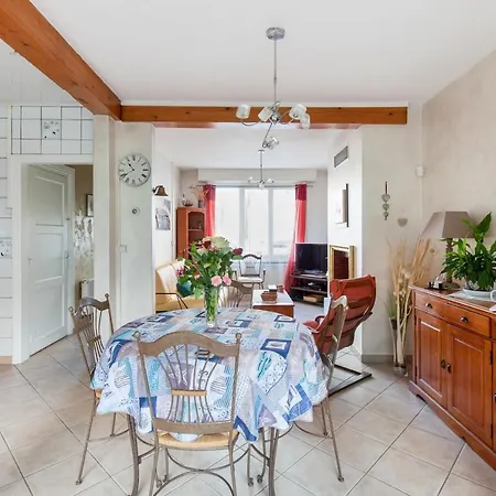 Maison Charmante A Avec Jardin Et Velos Disponibles