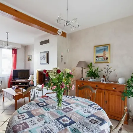 Maison Charmante A Avec Jardin Et Velos Disponibles