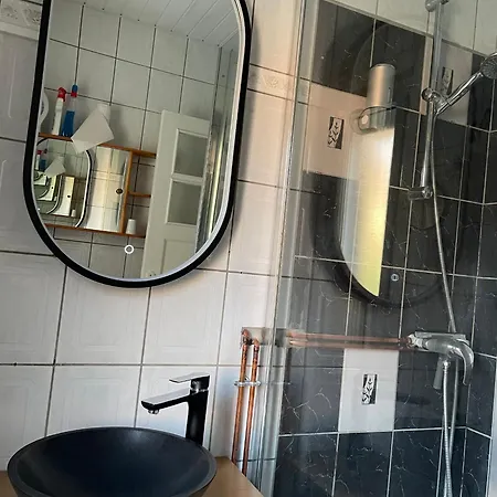 Maison Charmante A Avec Jardin Et Velos Disponibles