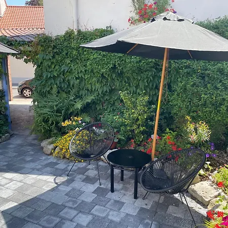 Maison Charmante A Avec Jardin Et Velos Disponibles
